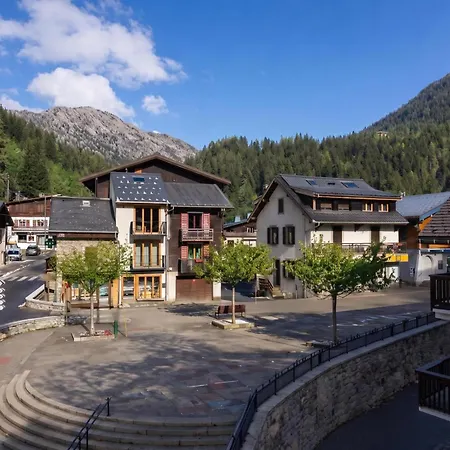 شقة Le Bellevue 08 Cozy Alpine | Pool & Mountain Views - Happy